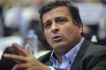 Casaretto a favor de acordar con el FMI