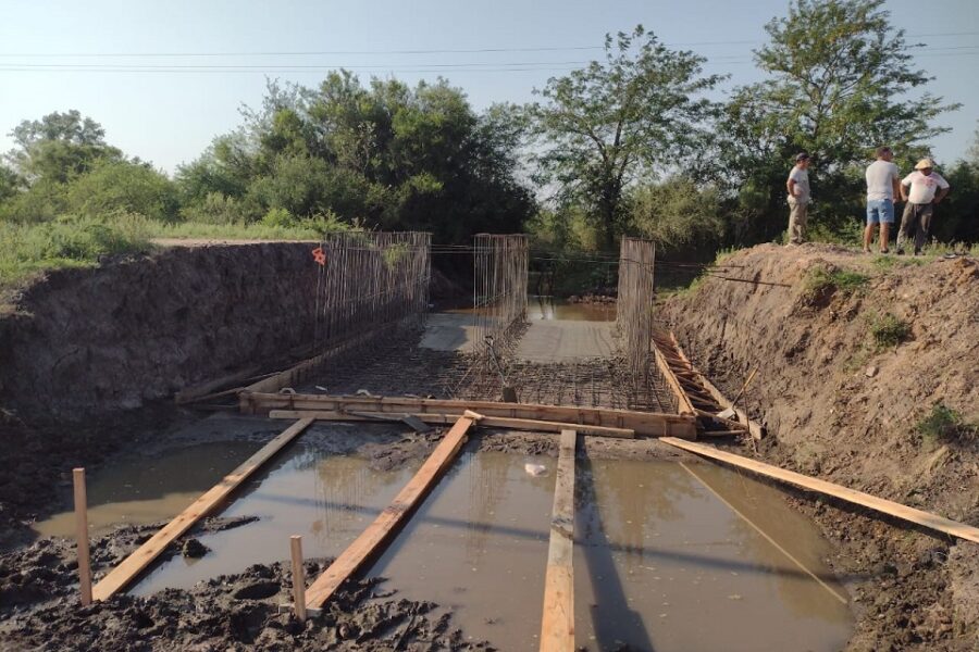 Avanza el alcantarillado en calle Santa Rosa