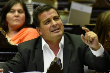 Casaretto trató de mentiroso a Frigerio