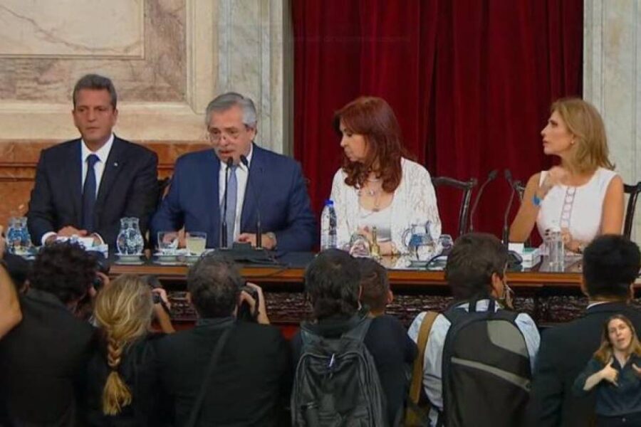 Cruces y polémicas en el discurso de Alberto