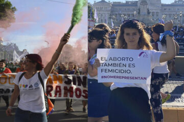 8M: del Día de la Mujer a manifestaciones políticas encontradas