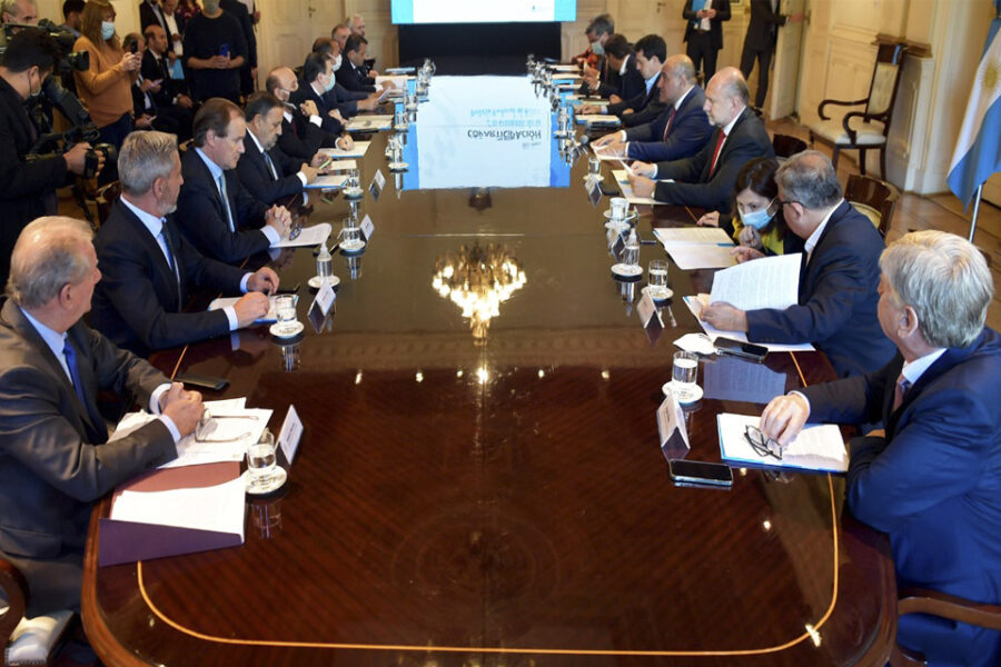 Bordet también firmó el pedido ante la CSJ en la pelea con CABA