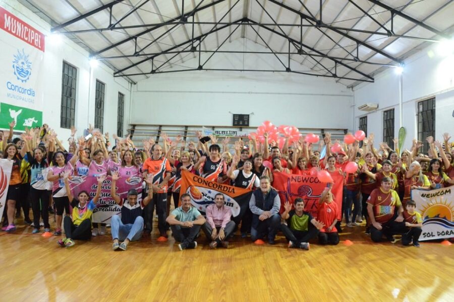 Más de 200 jugadores en el inicio de la Liga de Newcom