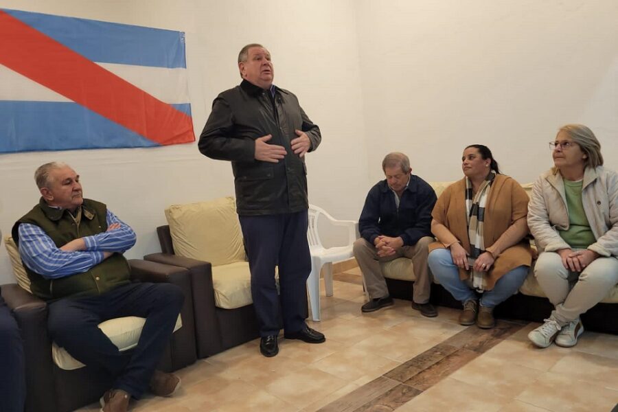 Rogel recuerda que ya presentó un proyecto para bajar la luz en Entre Ríos