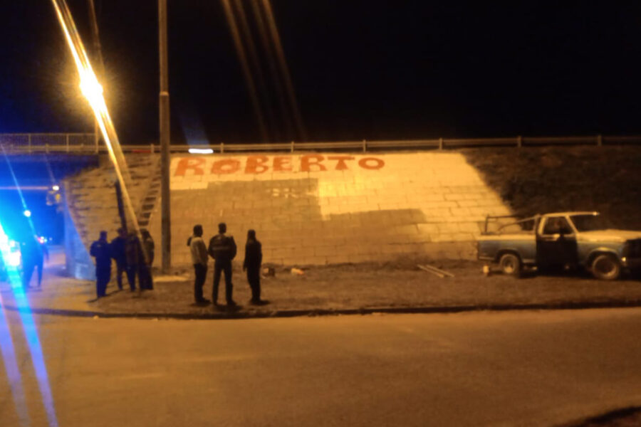 Ahora fue un radical el de las pintadas ilegales y lo multaron