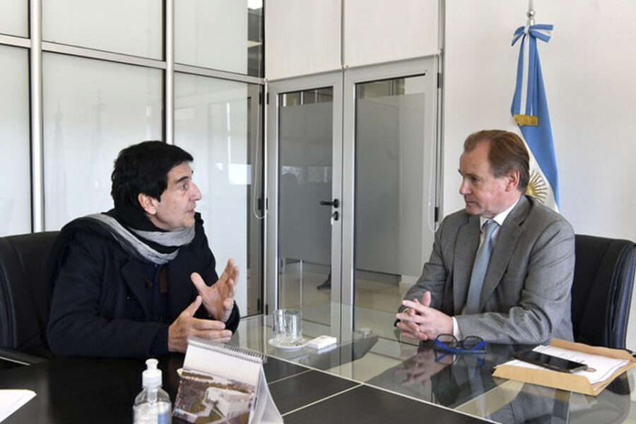 Hincapié en la crisis y reunión con Bordet