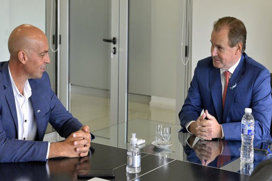 Sigue eligiendo a Cresto y espera el aval de Bordet