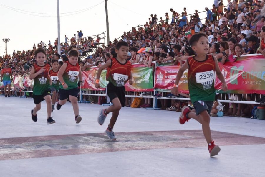 Exitosa maratón Mini Reyes en el Corsódromo Municipal