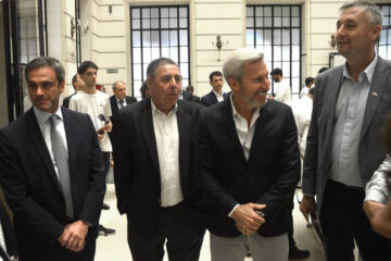 Michel reunió a los legisladores entrerrianos en la Aduana