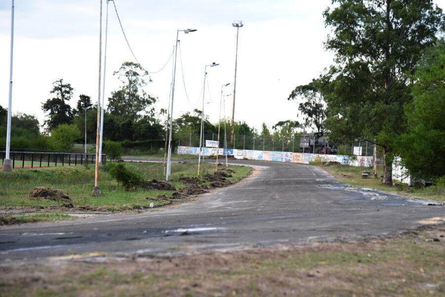Comenzó la repavimentación del Velódromo municipal