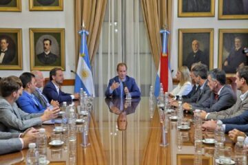 Concordia acompaña a provincia y nación en la capacitación de jóvenes para la economía del conocimiento