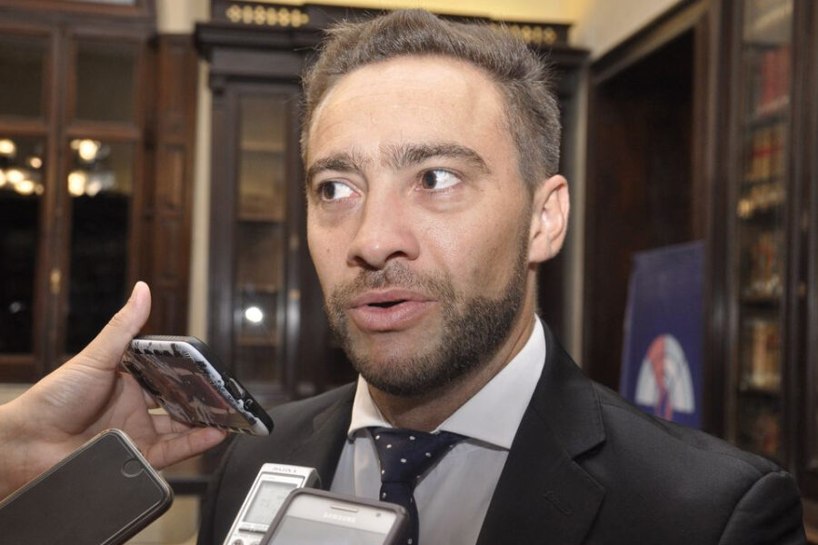 Renunció Mauro Urribarri