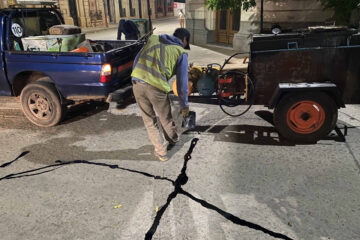 Trabajos de tomado de juntas en calle 9 de Julio