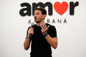 Gainza recorre los barrios con propuestas de capacitación