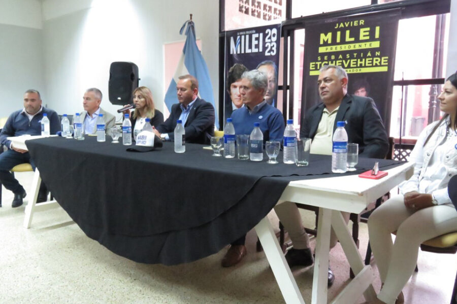 En modo campaña Etchevehere busca sumar más vecinalismo