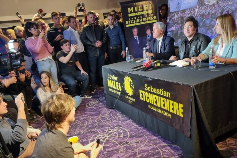 Milei presente en el lanzamiento de su candidato a gobernador