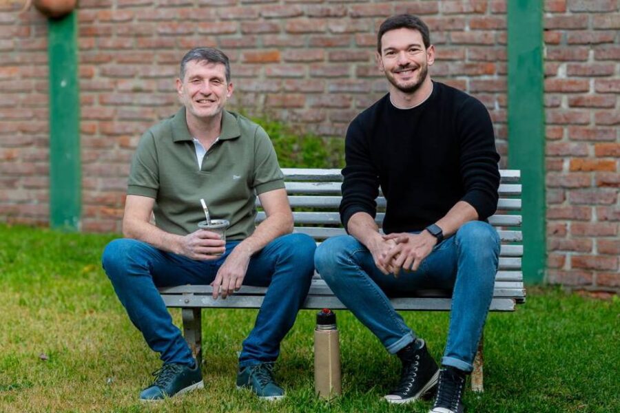 El rector de la Uader con Frigerio y también con Gainza