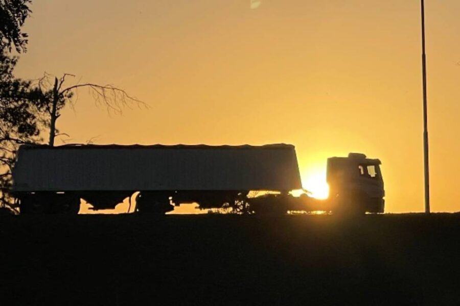 Bahl adjudicó la obra de conectividad Este-Oeste