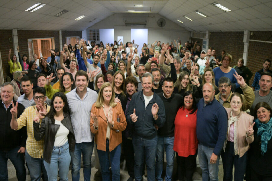 De a poco Bahl reconstruye la unidad del PJ en Paraná