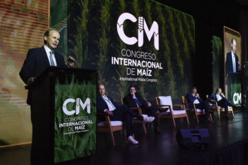 Bordet puso a la Región Centro como ejemplo de unidad