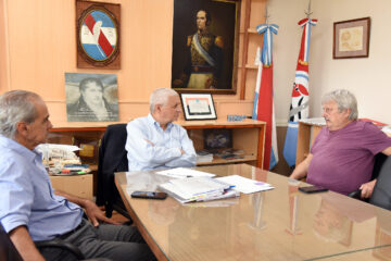 Lauritto recibió a integrantes de la recordada Agrupación Vocal del Histórico