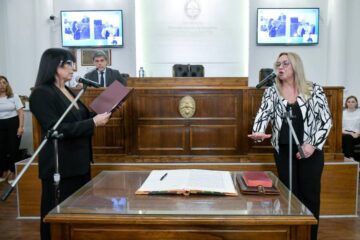 La esposa de Rossi preside la comisión que echa jueces