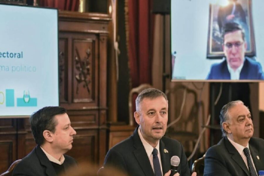 Entre Ríos no coincide del todo con Milei y lo trabaja con otras provincias