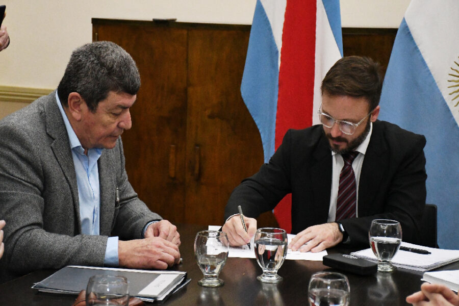 Convenio con el IAPV para avanzar con la regularización dominial de viviendas