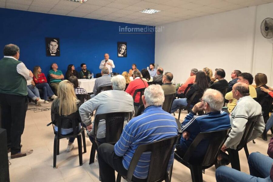 Rossi muestra sus fichas en Paraná Campaña