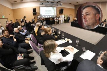 Histórica reunión de Diputados