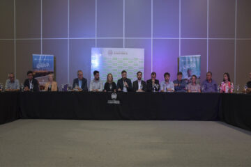 El intendente Azcué encabezó la reunión ampliada del Emcontur