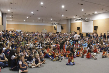 El intendente Azcué participó del cierre de año de los Centros de Desarrollo Infantil